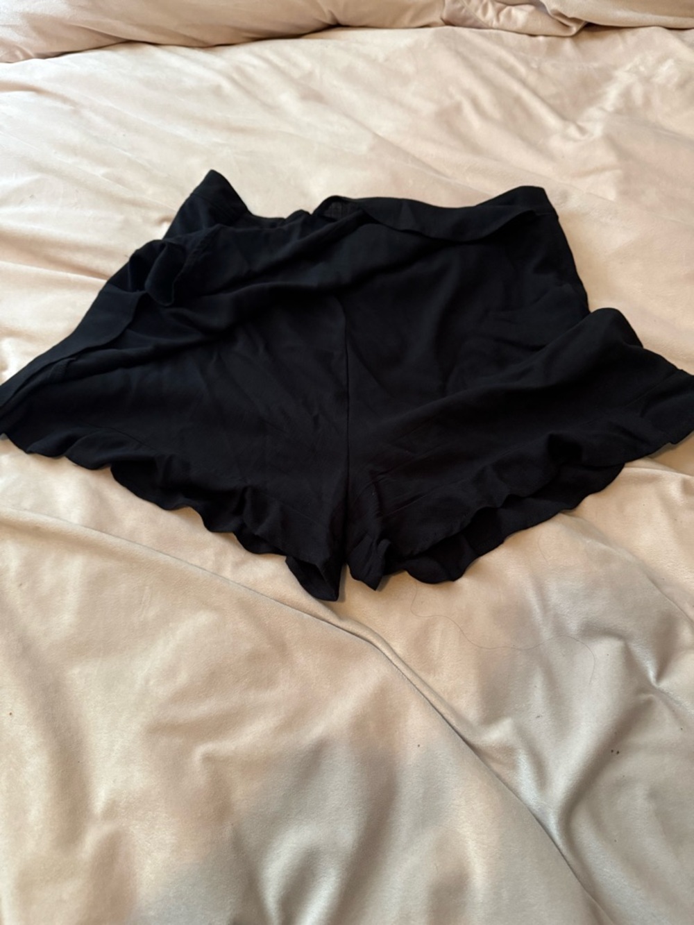 Black Layered Ruffle Skort - Picture 2 of 3